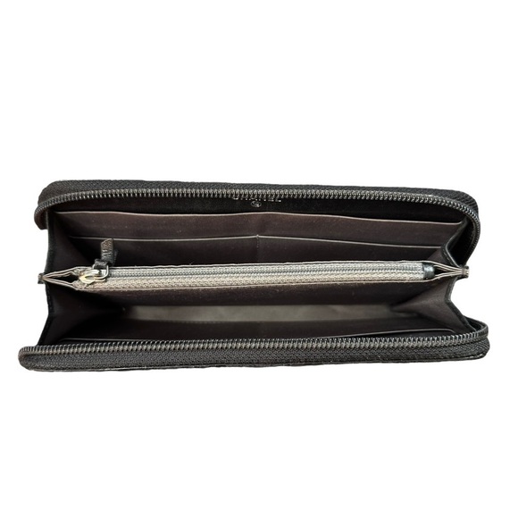 Authentic CHANEL Precious Symbols Black Patent Quilted Leather Zippy Wallet - Picture 7 of 16